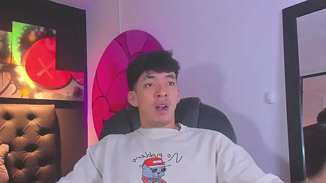 ISAAC CRYSTON online show from 19, 9, 2025