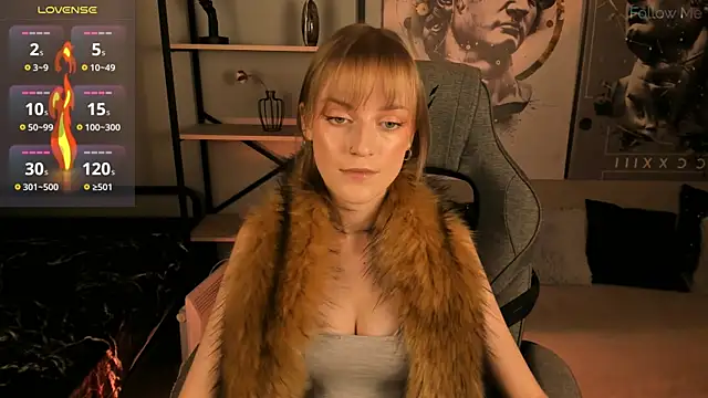 Snapshot of KiraMontoya chatting on 22, 11, 2025 KiraMontoya online show from 22, 11, 2025