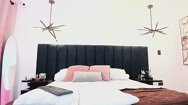 Snapshot of nattashaa7 chatting on 17, 3, 2025 nattashaa7 online show from 17, 3, 2025