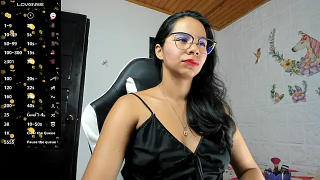 Snapshot of alisson_hoffman05 chatting on 5, 2, 2026 alisson hoffman05 online show from 5, 2, 2026