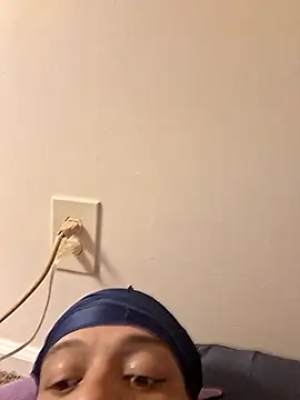 Snapshot of Locdawgg11 chatting on 30, 9, 2025 Locdawgg11 online show from 30, 9, 2025