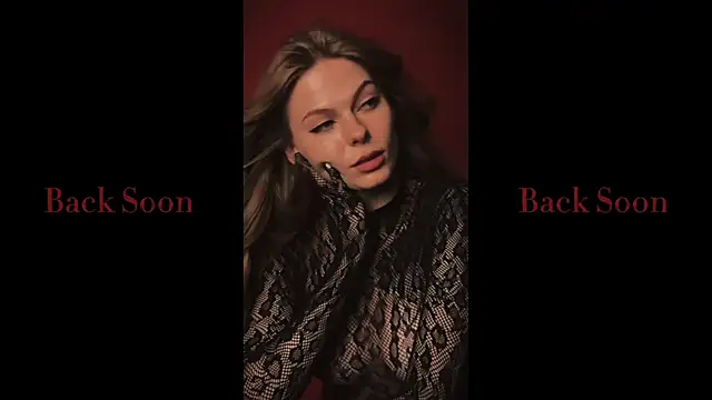 Snapshot of rosy_black_ chatting on 23, 11, 2025 rosy black online show from 23, 11, 2025