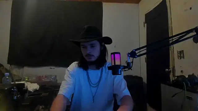 Snapshot of nuttyking2022 chatting on 5, 2, 2025 nuttyking2022 online show from 5, 2, 2025