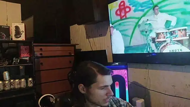 nuttyking2022 online show from 7, 2, 2026