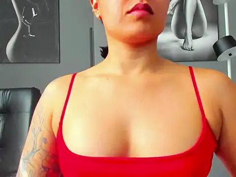 Snapshot of karlyjons12 chatting on 30, 10, 2025 karlyjons12 online show from 30, 10, 2025