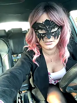 Snapshot of Loveblackzilla chatting on 26, 11, 2025 Loveblackzilla online show from 26, 11, 2025