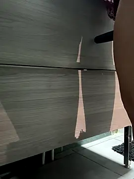 Snapshot of Loveblackzilla chatting on 30, 11, 2025 Loveblackzilla online show from 30, 11, 2025