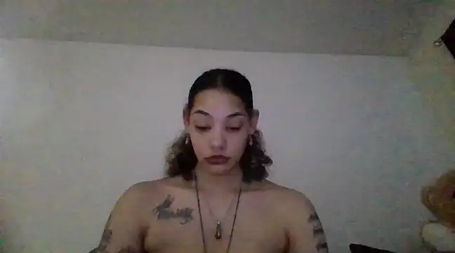 tastylolaaa online show from 14, 3, 2025