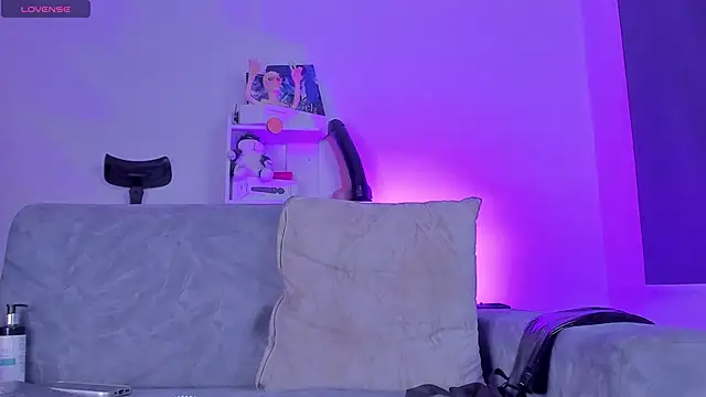 meganwolf 1 online show from 9, 4, 2026