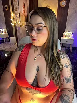 Snapshot of Madissonlove_1 chatting on 18, 7, 2026 Madissonlove 1 online show from 18, 7, 2026
