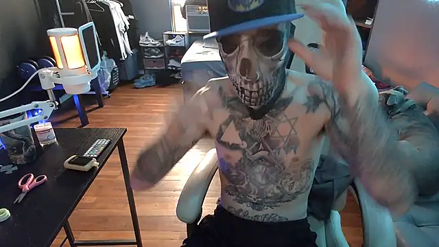 BadJewfucks online show from 4, 7, 2026