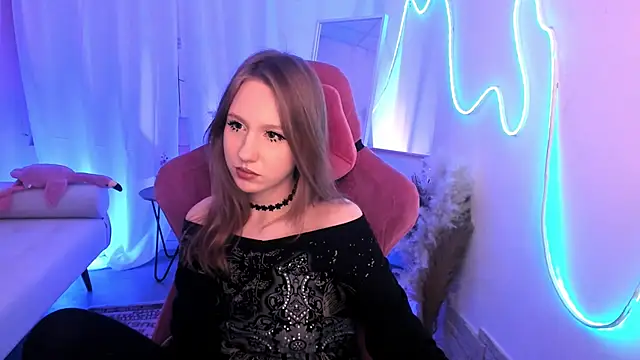 Snapshot of DariaTate chatting on 6, 2, 2026 DariaTate online show from 6, 2, 2026