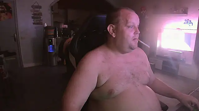 Snapshot of Hotfire-112 chatting on 28, 3, 2026 Hotfire-112 online show from 28, 3, 2026