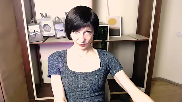  AngeliaFlow  online show from 20, 11, 2025