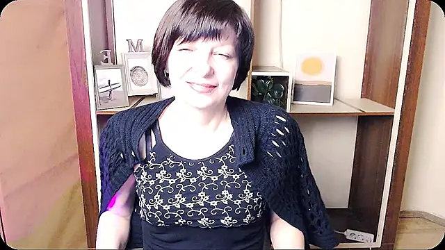  AngeliaFlow  online show from 8, 4, 2026