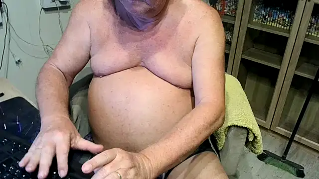 Snapshot of barenfan chatting on 21, 11, 2025 barenfan online show from 21, 11, 2025