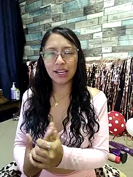 isabella beauty 01 online show from 15, 2, 2025