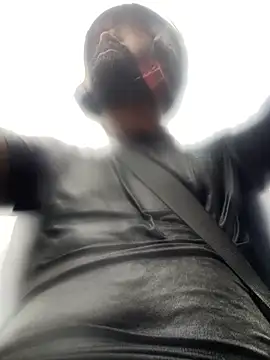 Snapshot of Rishwithr chatting on 4, 10, 2025 Rishwithr online show from 4, 10, 2025