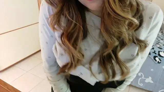 Snapshot of bambolina_sexy1985 chatting on 27, 11, 2025 bambolina sexy1985 online show from 27, 11, 2025