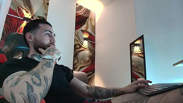 Luke davis01 online show from 22, 12, 2025