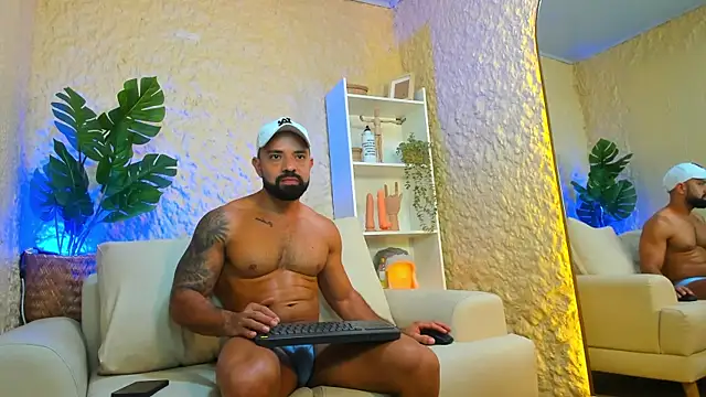 Snapshot of Maofenix chatting on 19, 2, 2025 Maofenix online show from 19, 2, 2025