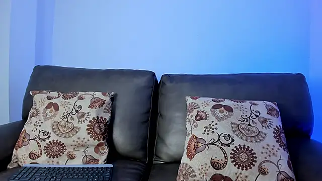 Sara Falak online show from 11, 3, 2025