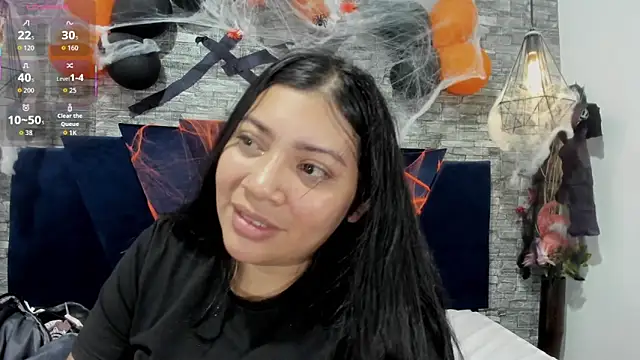 Sophia Brunett online show from 30, 10, 2025