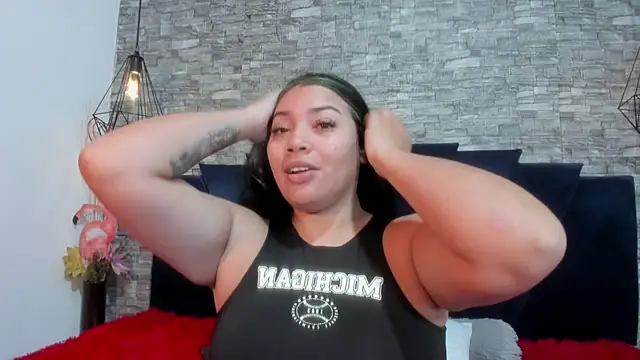 Sophia Brunett online show from 3, 2, 2026