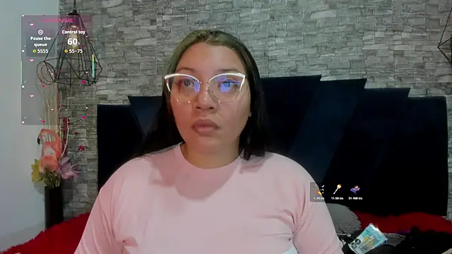 Sophia Brunett online show from 14, 2, 2026