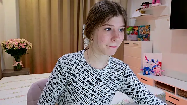 Bella amory online show from 3, 3, 2026