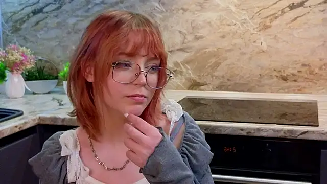 AshleyHandley online show from 13, 2, 2025