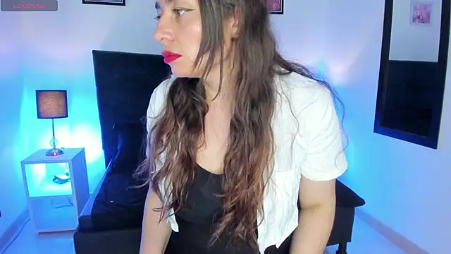 Snapshot of _michonne_ chatting on 7, 2, 2025 michonne online show from 7, 2, 2025