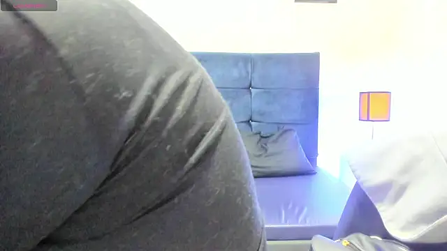 Snapshot of _michonne_ chatting on 15, 3, 2025 michonne online show from 15, 3, 2025