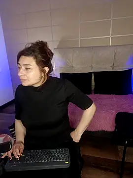 Snapshot of _michonne_ chatting on 24, 9, 2025 michonne online show from 24, 9, 2025