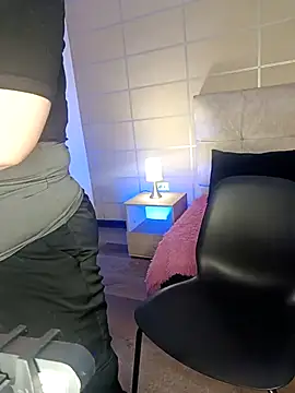 Snapshot of _michonne_ chatting on 3, 10, 2025 michonne online show from 3, 10, 2025