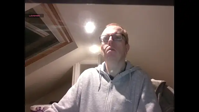 Snapshot of AdmiredThirty chatting on 21, 2, 2025 AdmiredThirty online show from 21, 2, 2025