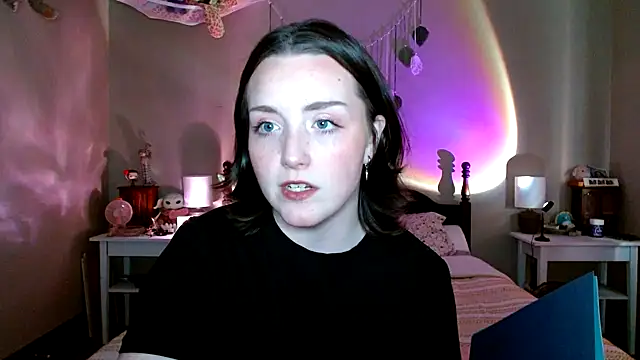 lilmisspuppet online show from 9, 8, 2026