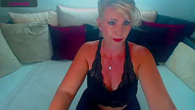 Snapshot of Lex_McQueen chatting on 8, 7, 2026 Lex McQueen online show from 8, 7, 2026