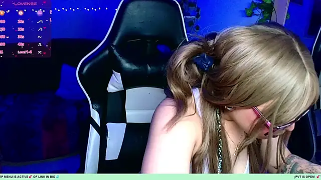 Snapshot of BunnyLilith_ chatting on 28, 4, 2026 BunnyLilith online show from 28, 4, 2026