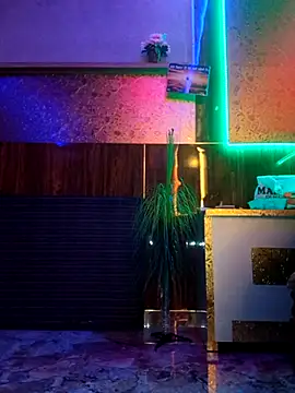 Snapshot of shnaz_1 chatting on 16, 2, 2025 shnaz 1 online show from 16, 2, 2025