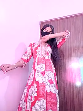 Snapshot of shnaz_1 chatting on 19, 10, 2025 shnaz 1 online show from 19, 10, 2025