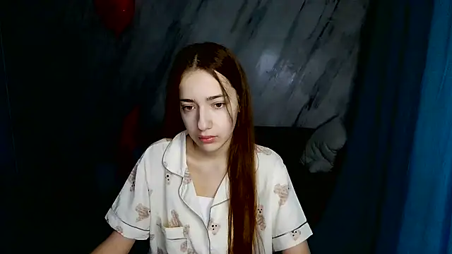 Snapshot of ariana_helss chatting on 2, 3, 2025 ariana helss online show from 2, 3, 2025