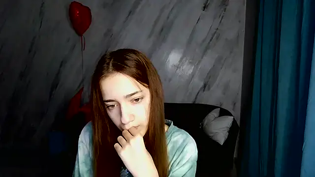 Snapshot of ariana_helss chatting on 3, 3, 2025 ariana helss online show from 3, 3, 2025