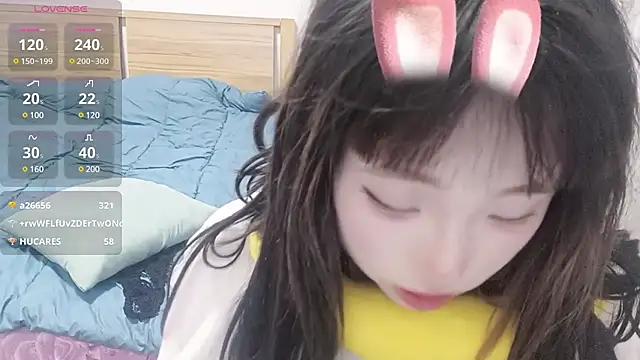 Snapshot of vi-vi-11 chatting on 1, 3, 2025 vi-vi-11 online show from 1, 3, 2025