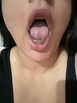 daianaspencer online show from 24, 9, 2025