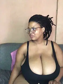 Snapshot of NonoGotBoobies chatting on 12, 2, 2025 NonoGotBoobies online show from 12, 2, 2025