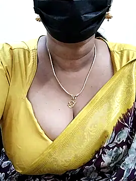 Snapshot of niiveditha chatting on 16, 2, 2025 niiveditha online show from 16, 2, 2025