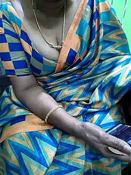 Snapshot of niiveditha chatting on 20, 9, 2025 niiveditha online show from 20, 9, 2025