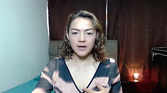 Snapshot of PenelopeMist chatting on 20, 10, 2025 PenelopeMist online show from 20, 10, 2025