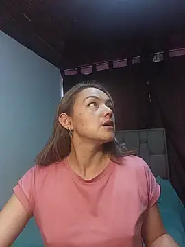 Snapshot of PenelopeMist chatting on 22, 10, 2025 PenelopeMist online show from 22, 10, 2025